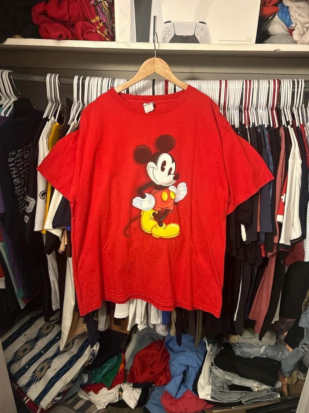 Vintage 90s Disney Store Mickey Mouse Graphic T-Shirt Red XL Made in USA